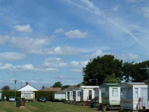 Copthorne Caravans Merston Bagian luar foto
