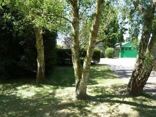 Copthorne Caravans Merston Bagian luar foto